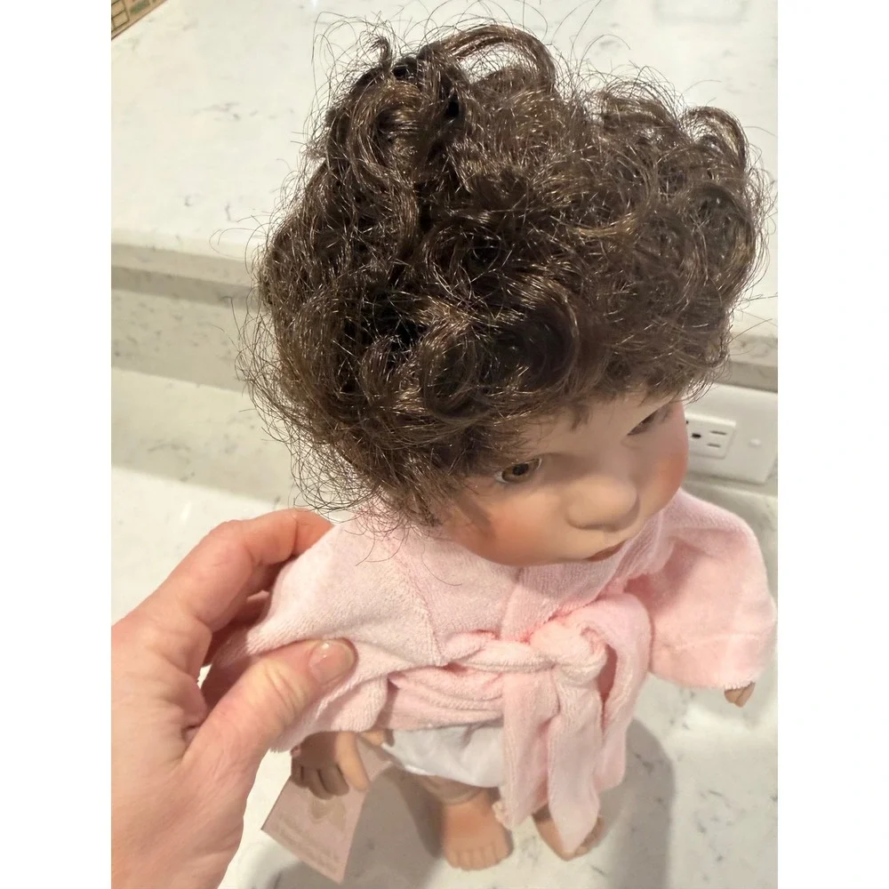 Lee Middleton Original Baby Doll Pink Robe Bonnet 